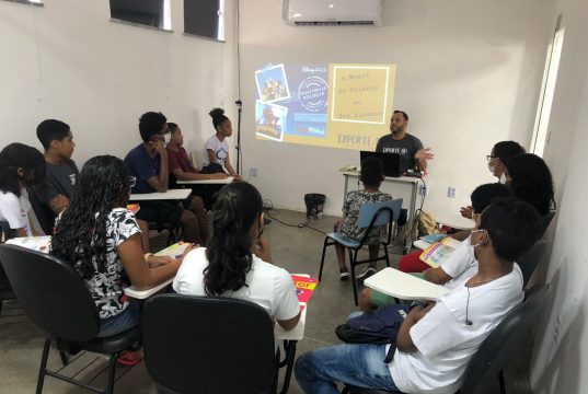 O que uma empresa perde por não ter funcionários que falam inglês