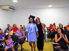 O Intercâmbio no ensino de Inglês: é realmente essencial? Aluna Dream It formatura de fluência. Aluna fluente no Inglês.